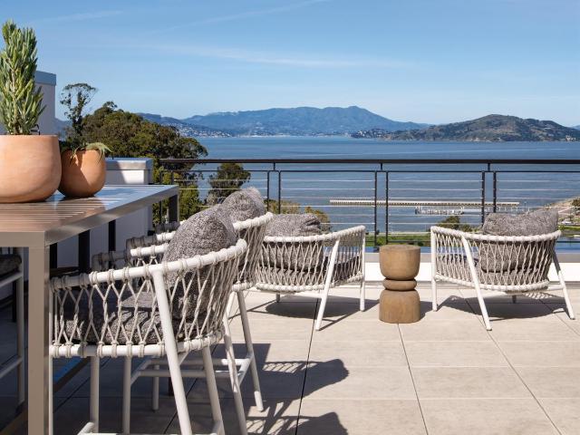 37 Meadow Dr, Unit 3, San Francisco, CA 94130 | MLS #426110