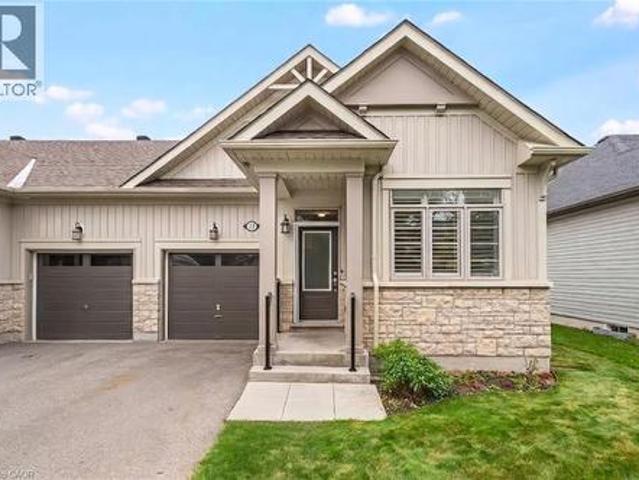 37 Middleton Avenue, Fergus, ON, N1M 0G4 house for sale | Listing ID 40862 | Royal LePage