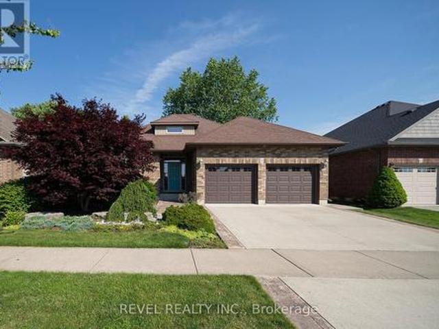 37 Mulberry Lane, Norfolk, ON, N0A 1N6 house for sale | Listing ID X13512 | Royal LePage