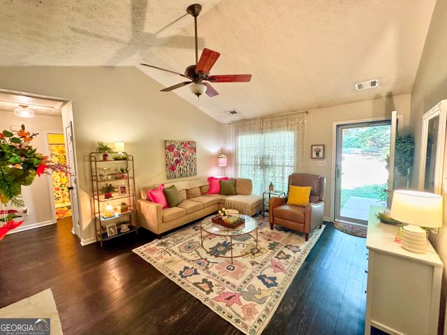 37 Nantucket Drive