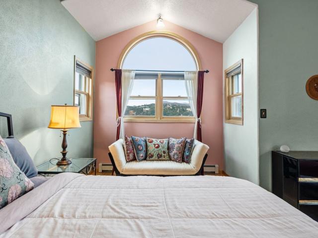 37 Paseo Del Pinon, Santa Fe, US, NM