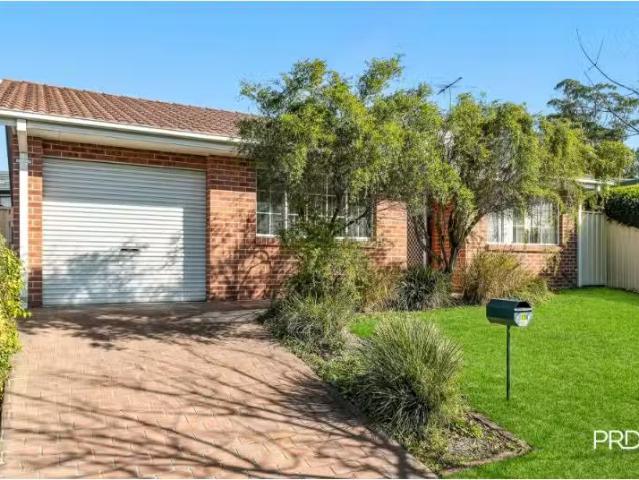 37 Ploughman Cres, Werrington Downs House for rent Listed by.