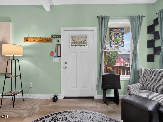 37 Ray Street