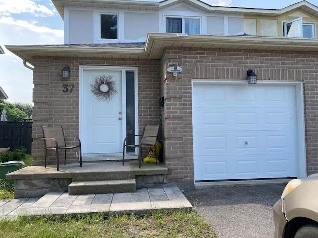 37 Rose Abbey Drive 3 bed, 2.5 bath | 37 Rose Abbey Drive