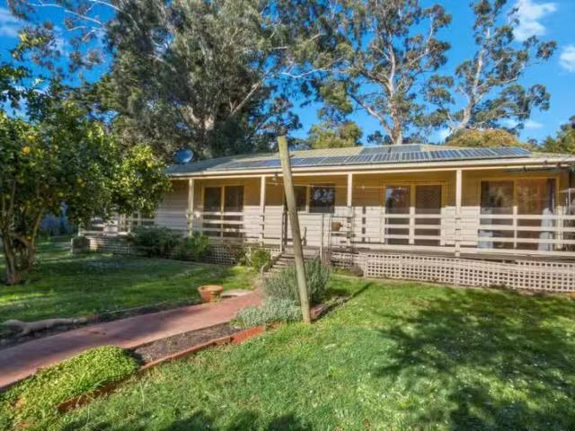 37 School Rd, Menzies Creek VIC 3159 House For Lease