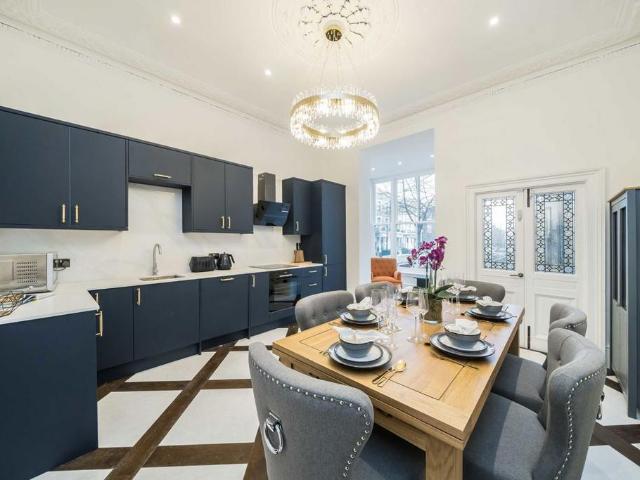 37 Saint Lawrence Terrace, London, W10 5SR, United Kingdom | 4 bed townhouse for rent #136168664 | Rentberry