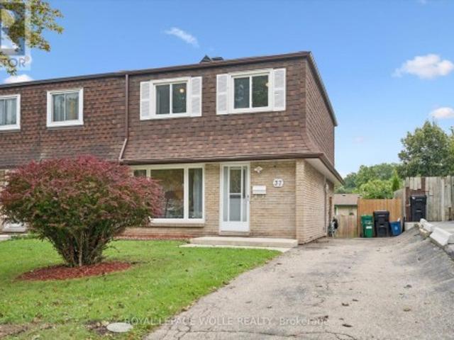 37 Shadeland Crescent, Kitchener, ON, N2M 2J1 house for sale | Listing ID X13764 | Royal LePage