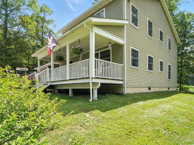 37 Sycamore Trail