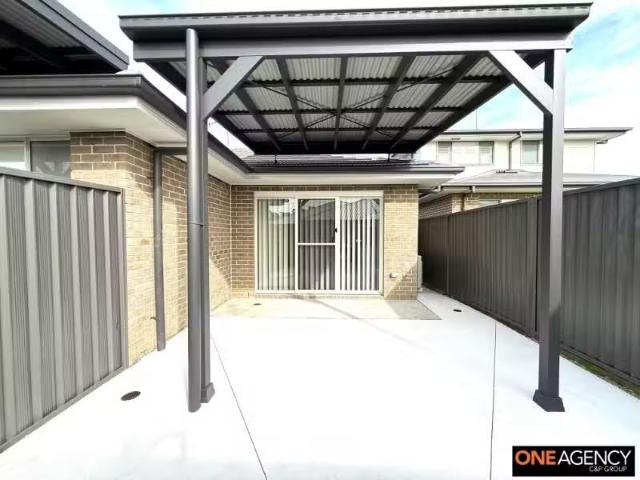 37A Limestone Avenue, SPRING FARM Apartment for rent Listed b.