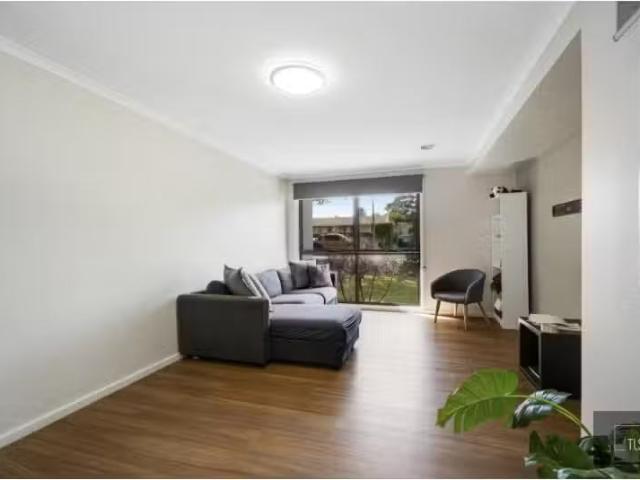 37A Pickworth Street, Holt Apartment for rent Listed by Emily.