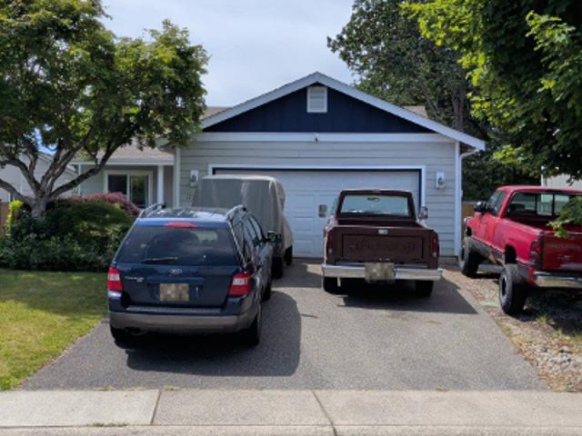 37th Ave E