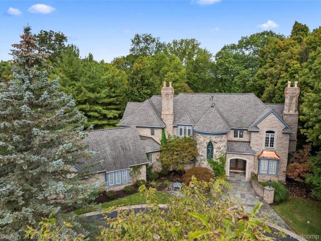 34062 Lyncroft Street, Farmington, US, MI