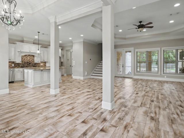3408 Oakleigh Circle
