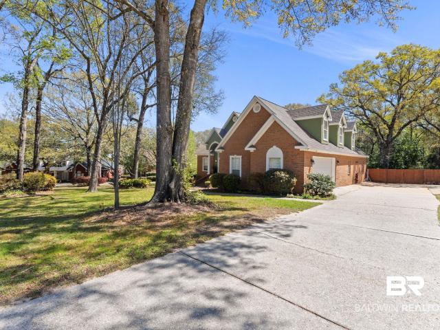 3409 Oakridge Lane