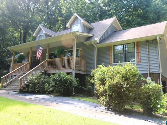 3400 Ashwood Rd, Hueytown, AL 35023