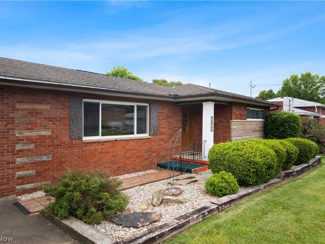 3400 Foley Drive
