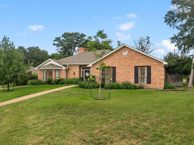 3400 Hearthwood Circle