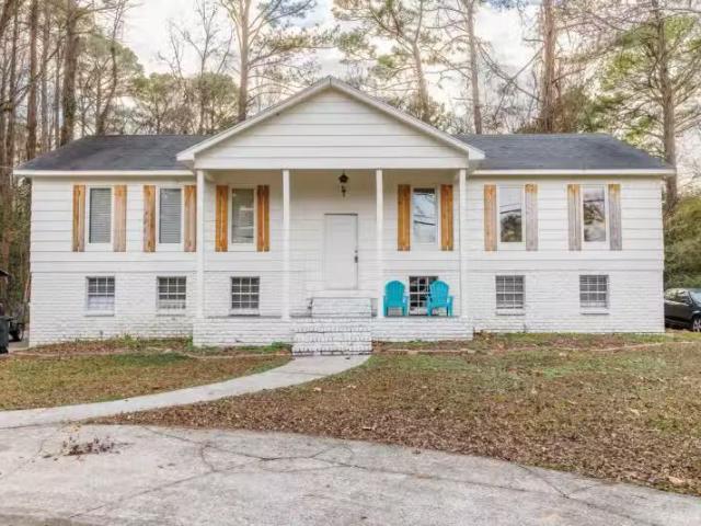 3400 LOCH RIDGE DR, HOOVER, AL 35216