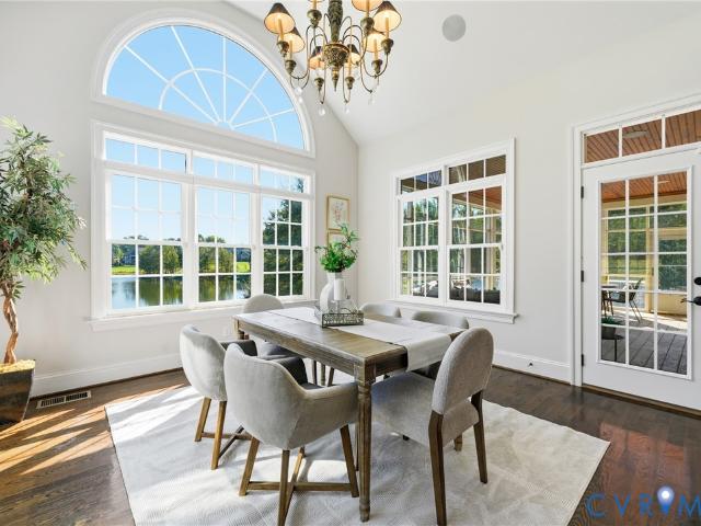 3401 Lake Pines Place