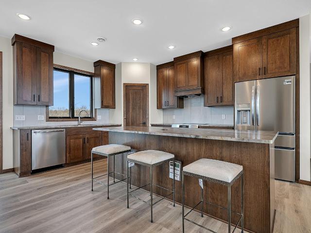 3401 Wildflower Road S