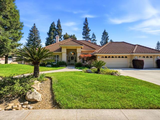 3403 E Vassar Ct, Visalia, CA 93292 | MLS #242707