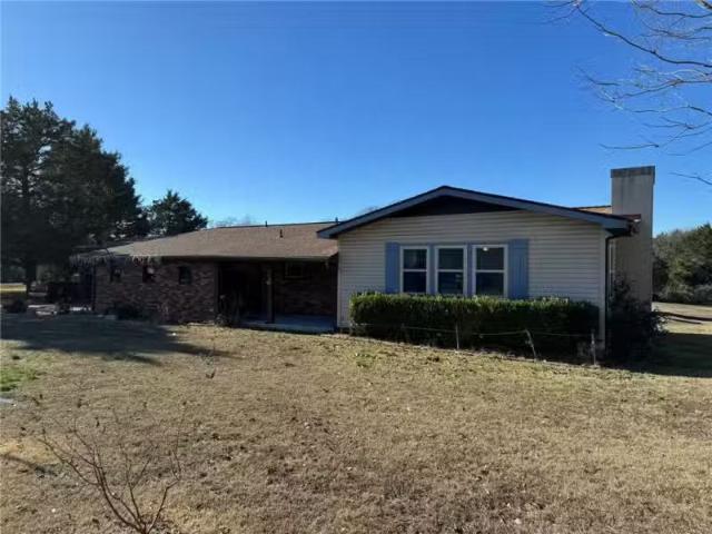 340 BAYLESS CT, GASSVILLE, AR 72635