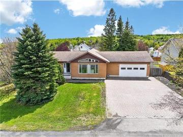 340 Grey St, Dalhousie, NB, E8C 1W2 house for sale | Listing ID NB140867 | Royal LePage