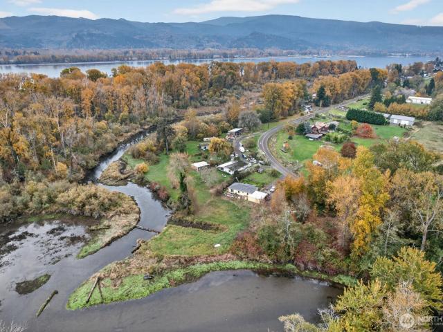 340 E Sunny Sands Rd, Cathlamet, WA 98612 | MLS #2456