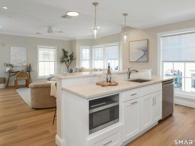 340 Heights Road, Darien, United States, CT