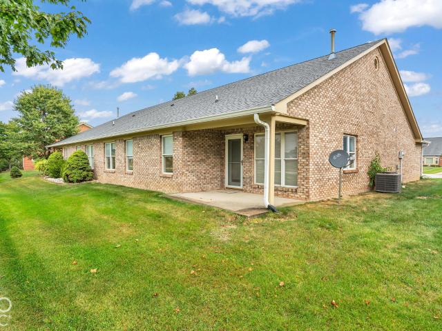 340 Lakewood Court