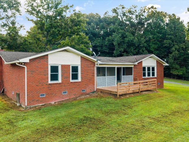 340 Pattie Gap Rd