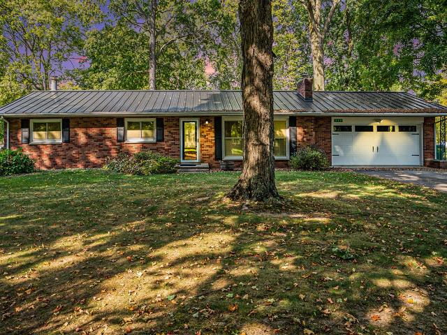 340 W Railroad Street