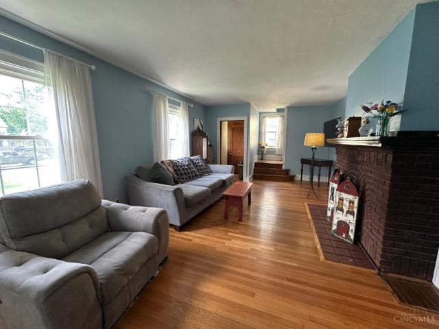 3414 Pleasant Avenue