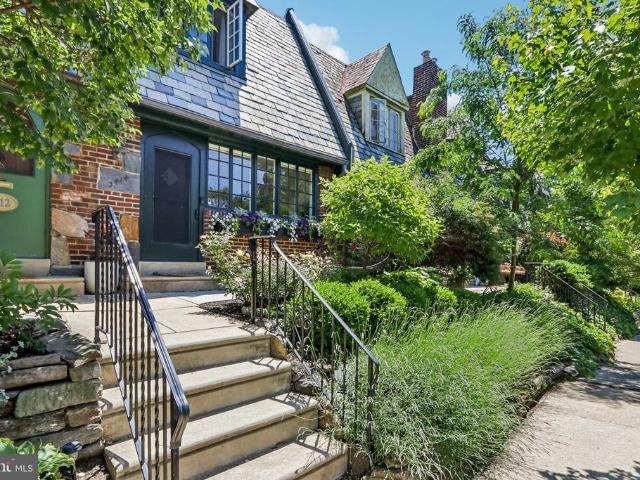 3414 W Penn Street