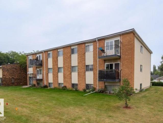 3415 Avenue Northwest, Edmonton, AB, T5W 0C1 house for sale | Listing ID E4499 | Royal LePage