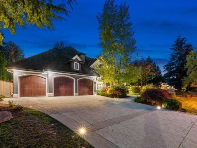 3415 Canterbury Drive, Surrey, BC, V3Z 0G8 house for sale | Listing ID R3174 | Royal LePage