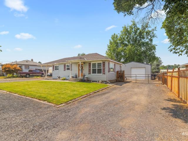 3418 6th Street