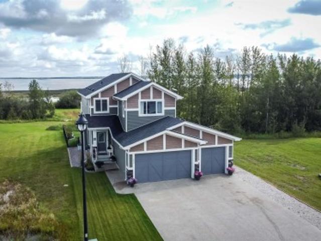 3410 Ste. Anne Trail, Rural Lac Ste. Anne County, AB, T0E 0A1 house for sale | Listing ID E4504 | Royal LePage