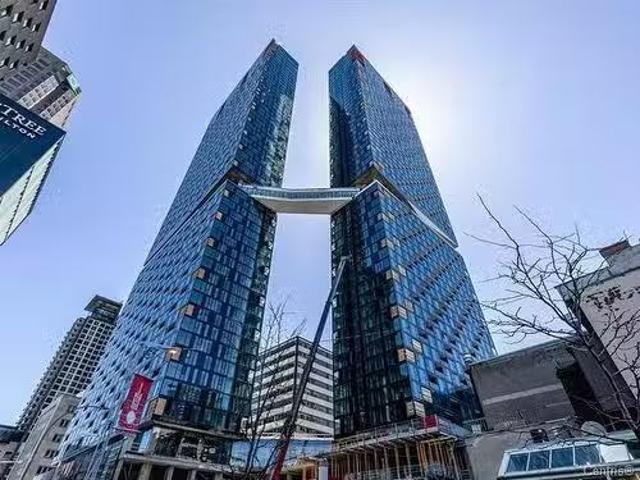 3410 1210 Rue Jeanne Mance, Montréal Ville Marie, QC, H2X 1M.