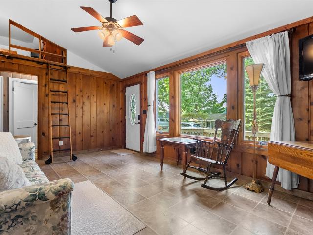 34120 Hillside Drive