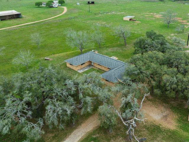 341 County Road 233, Hallettsville, TX 77964 | MLS #607889