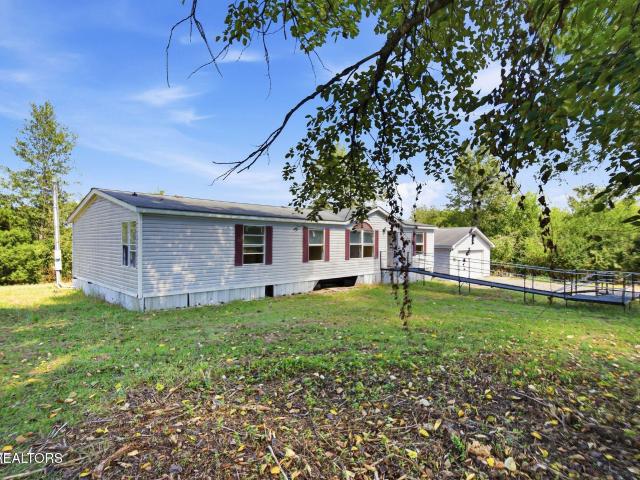 341 Cedar Crest Lane