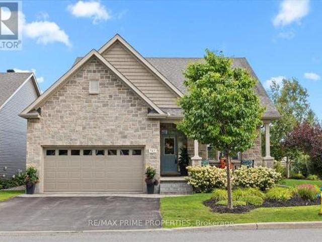 341 Bobolink Ridge, Ottawa, ON, K2V 0B9 house for sale | Listing ID X13700 | Royal LePage