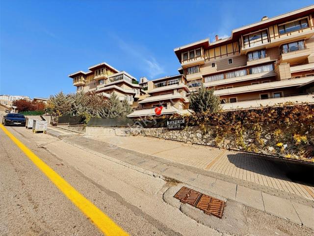 341 Etap Teras Evlerde 3+1 Geniş Kullanımlı Boş 250m2 Bahçeli