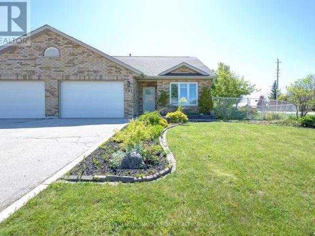 341 Fraser Drive, Kincardine, ON, N2Z 3C3 house for sale | Listing ID X13437 | Royal LePage