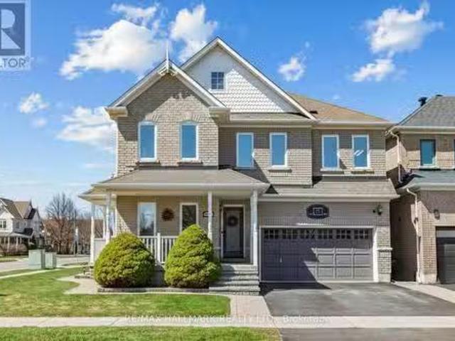 341 Kirkvalley Crescent, Aurora, ON, L4G 7S1 house for sale.
