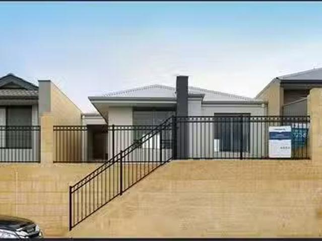 341 Lambeth Circle, Wellard, WA 6170