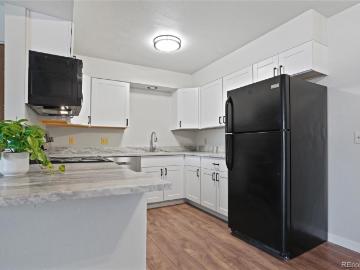 341 Wright Street # 204