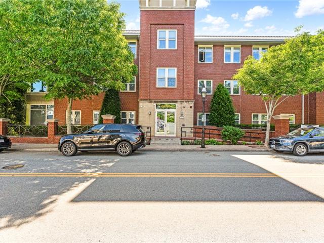 341 Thames Street 302 S