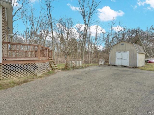 3424 N Irish Road